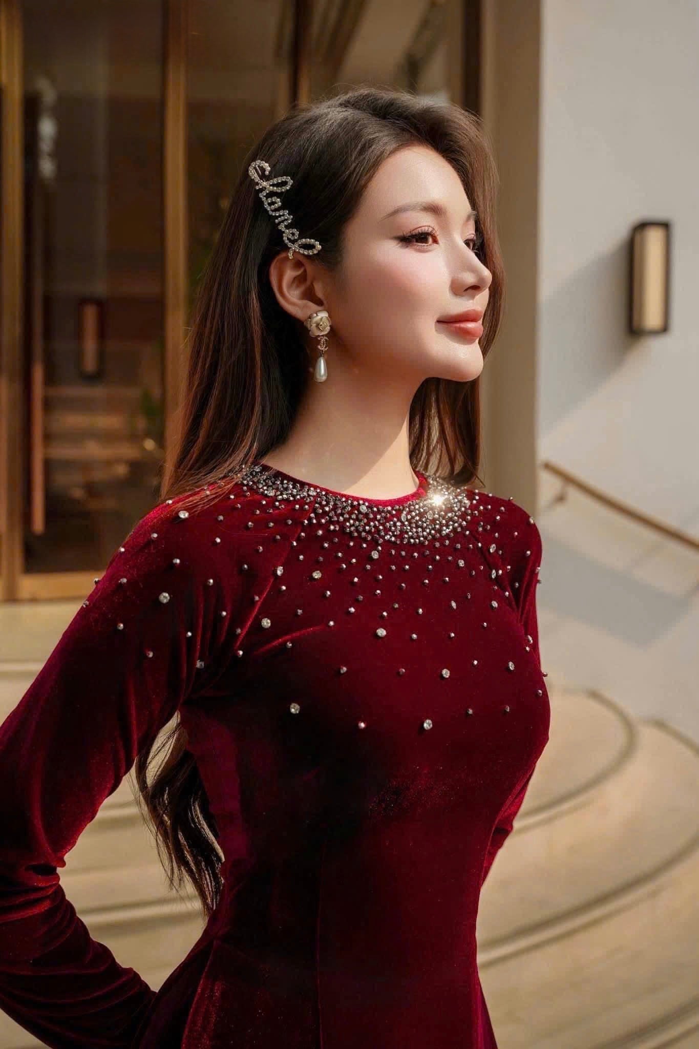 H327 Áo only - Áo dài nhung đính kết cổ màu đỏ đô