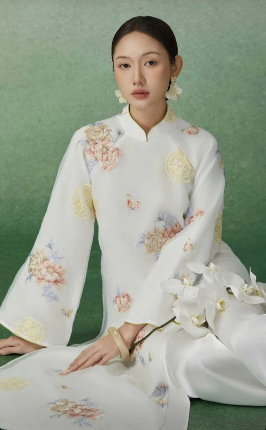 T495 Áo only - Áo dài tơ trắng thêu bông
