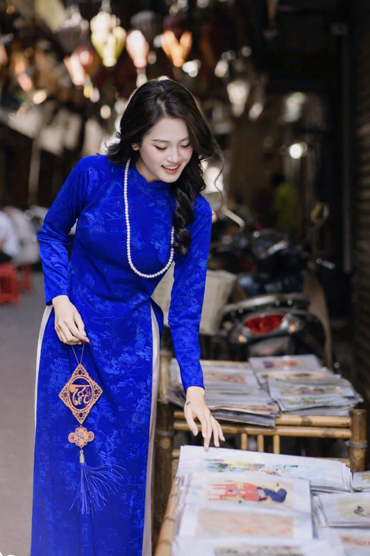 N63 Only áo - Áo nhung hoa văn thủy mặc màu xanh coban