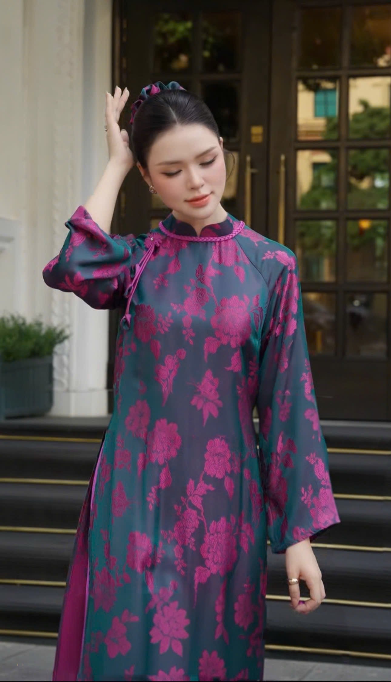 Áo dài nữ có sẵn