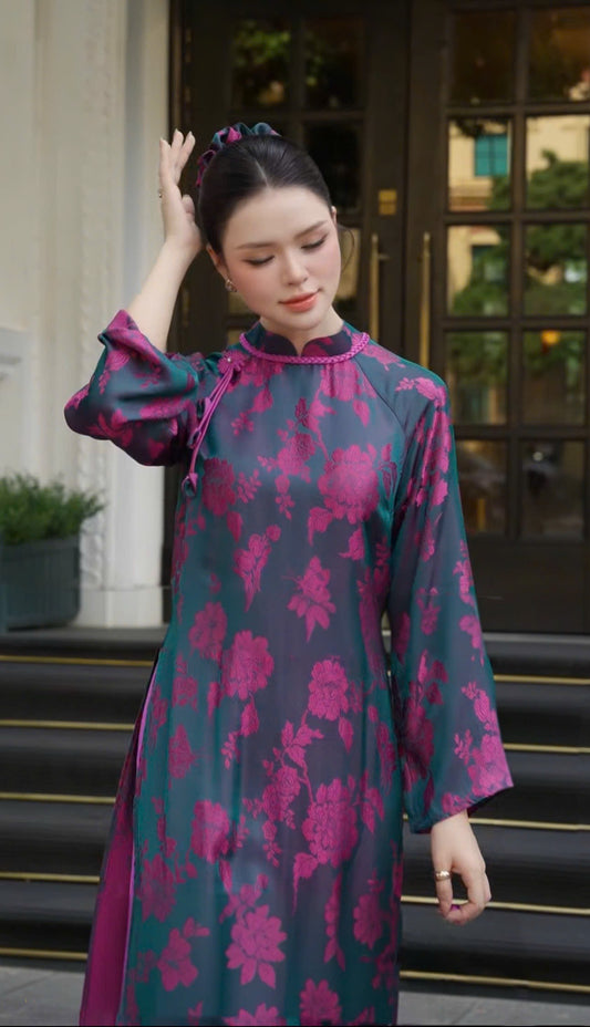 K204 Áo only no pants - Áo dài dáng suông lụa silk óng 2 da