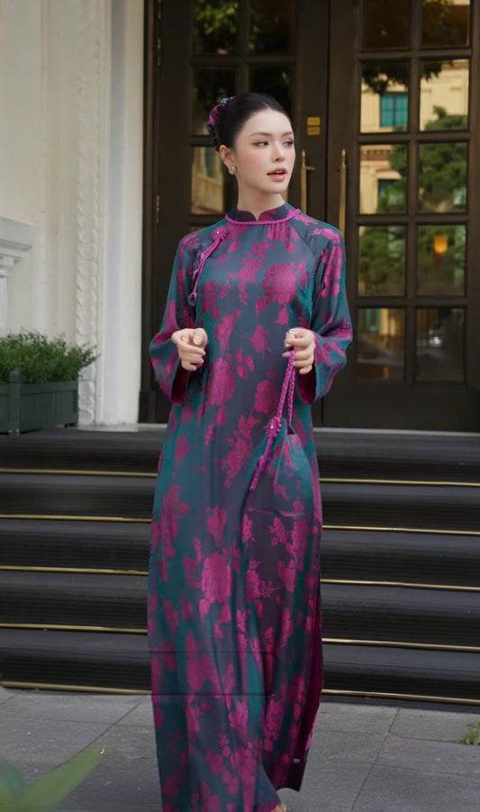 K204 Áo only no pants - Áo dài dáng suông lụa silk óng 2 da