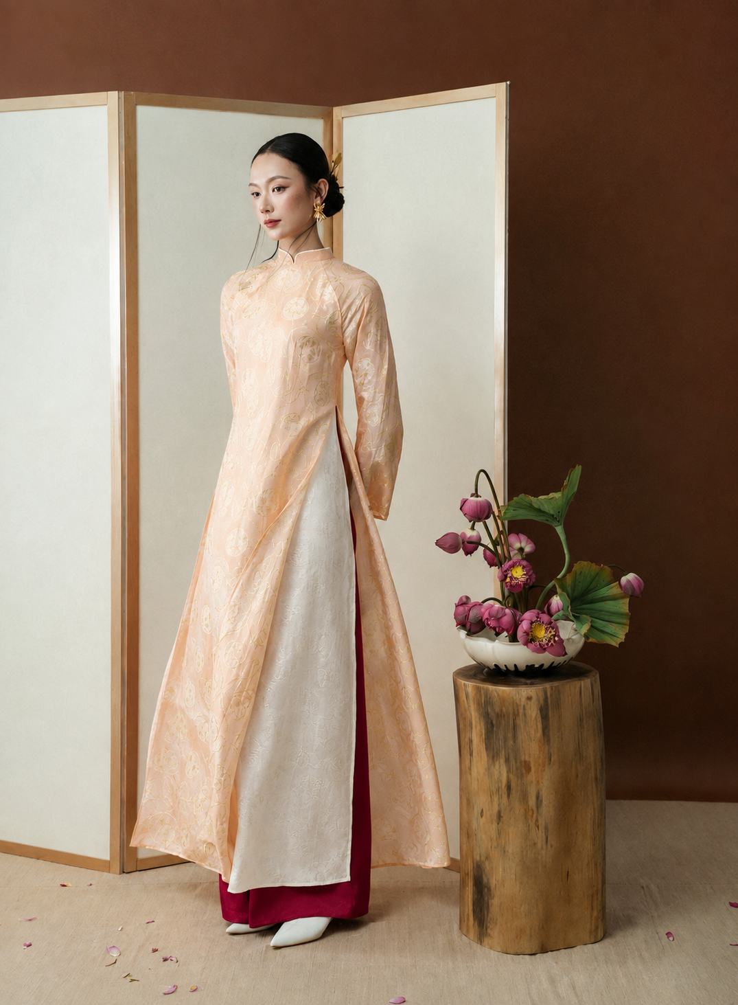 K174 5656 Áo only no pants - Áo dài dáng suông 4 tà lụa tằm hoa thủy tiên