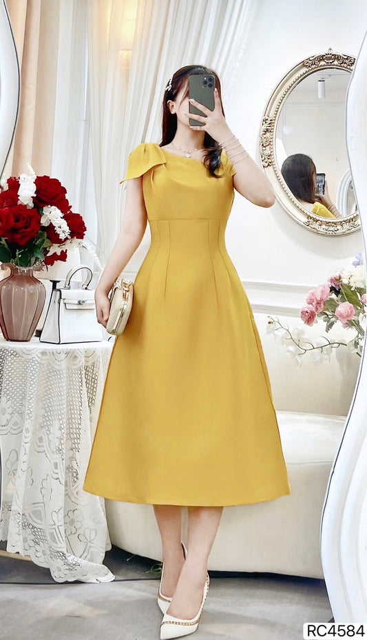 DRESS Rc4584