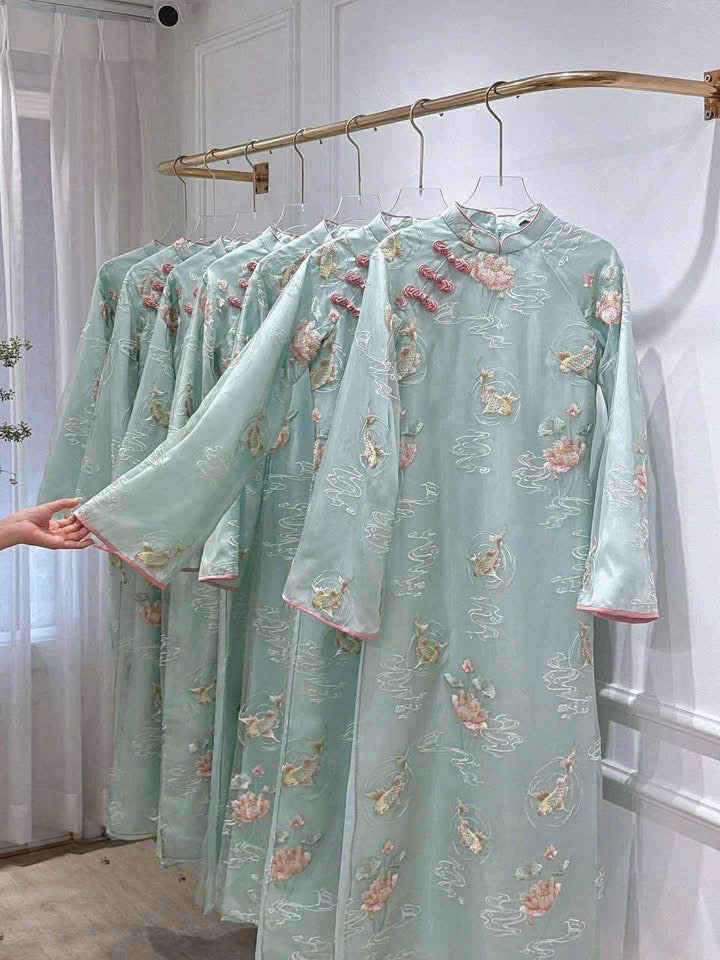 H172 Áo only - Áo dài cách tân tơ 4 tà Liên Ngư