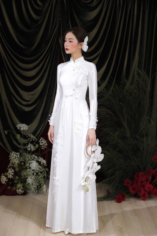 S202 Áo dài Lụa satin trắng đính kết cao cấp