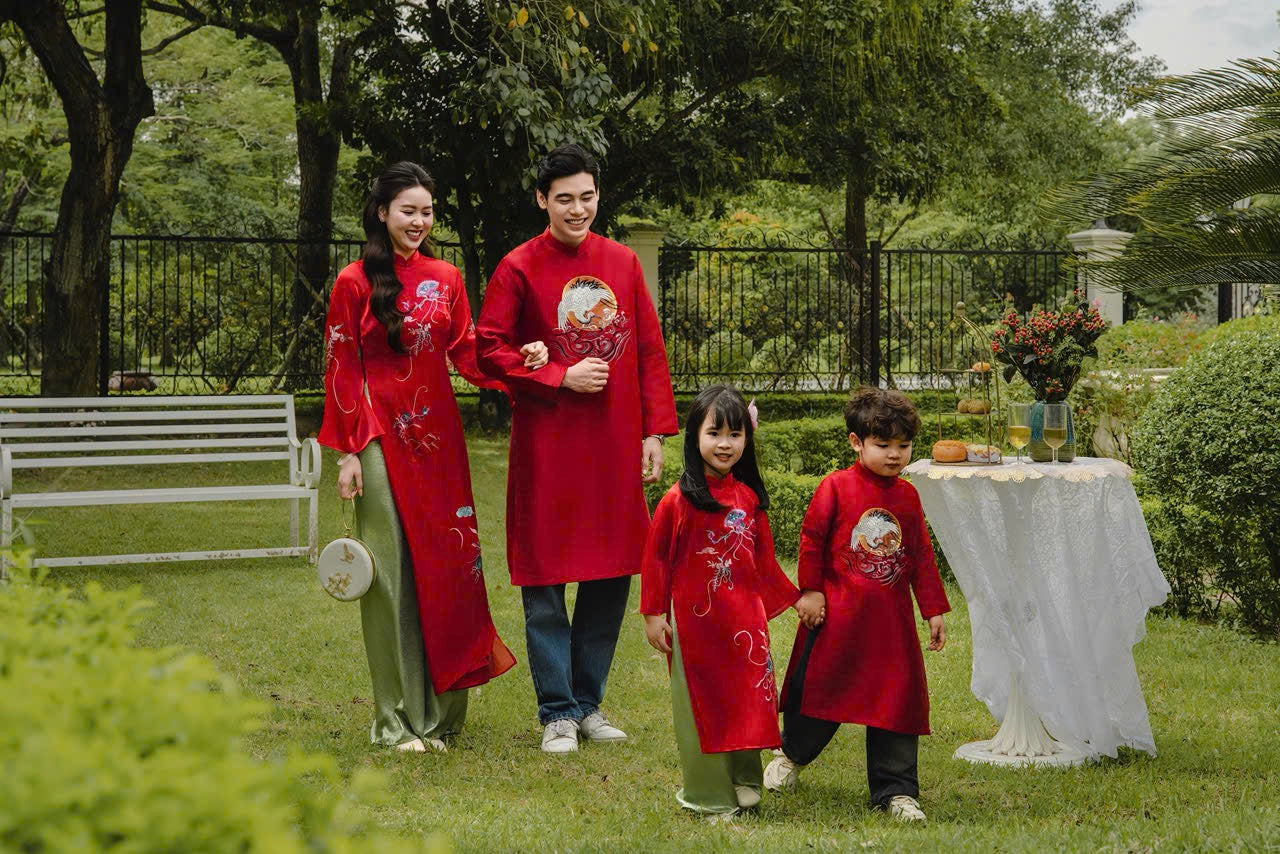 B121 2089 Áo only - Áo dài bố thêu sếu đầu đỏ màu đỏ