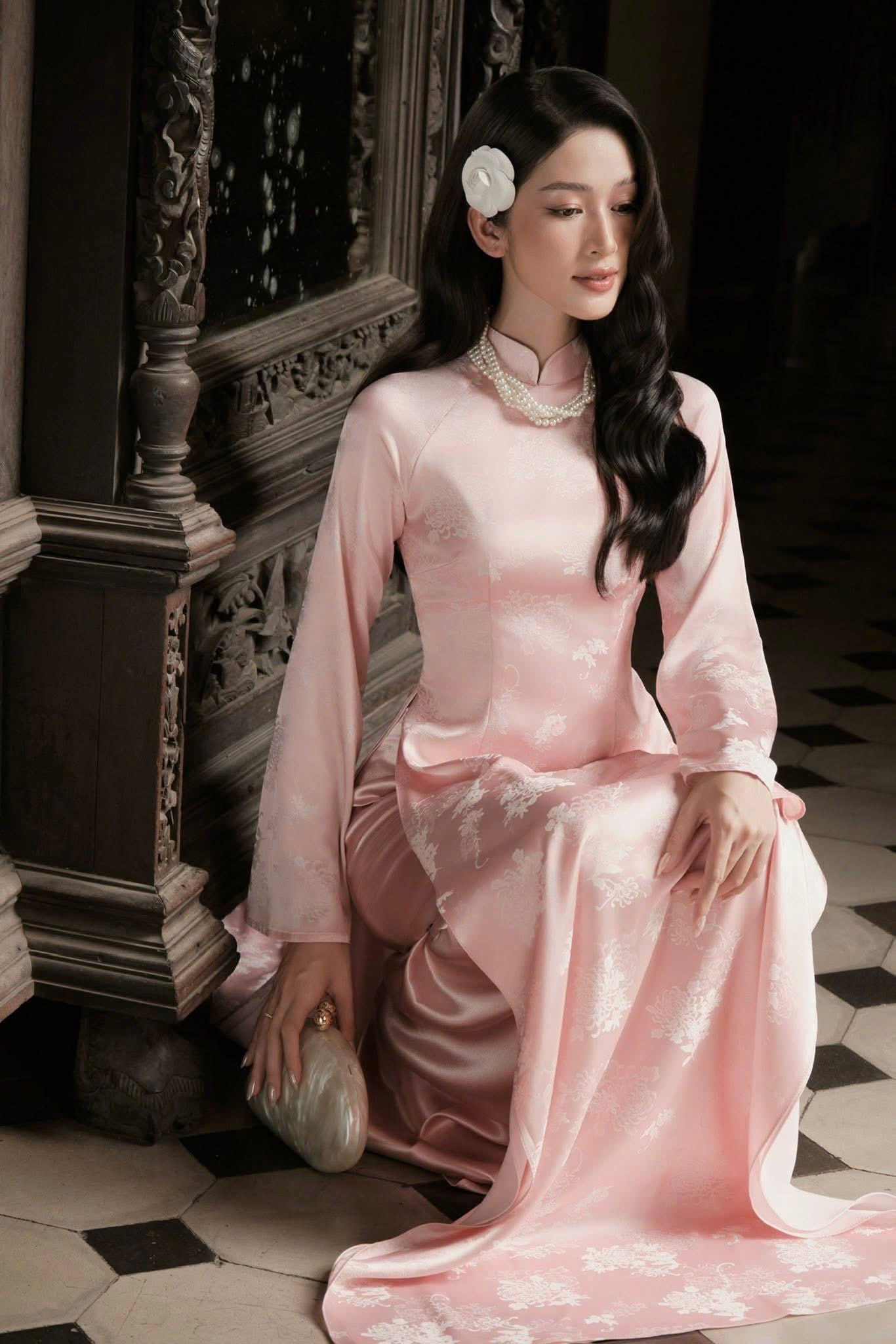 H269 1460 Áo only - Áo dài hoa cúc đại đoá màu hồng phấn