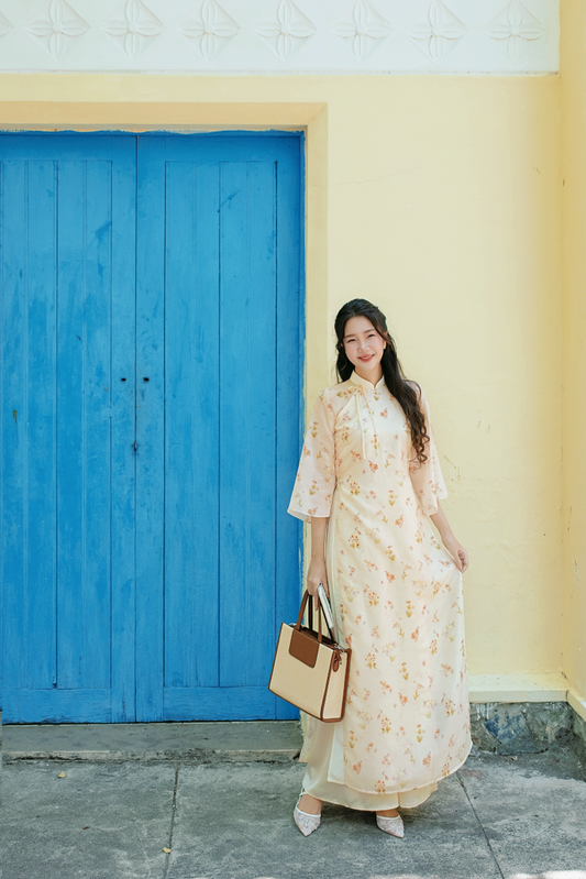 H193 Áo only - Áo dài tơ đính nơ màu kem