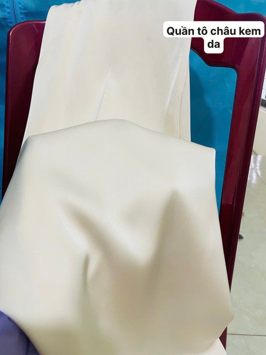 2154 Quần suông lụa tô châu màu nude