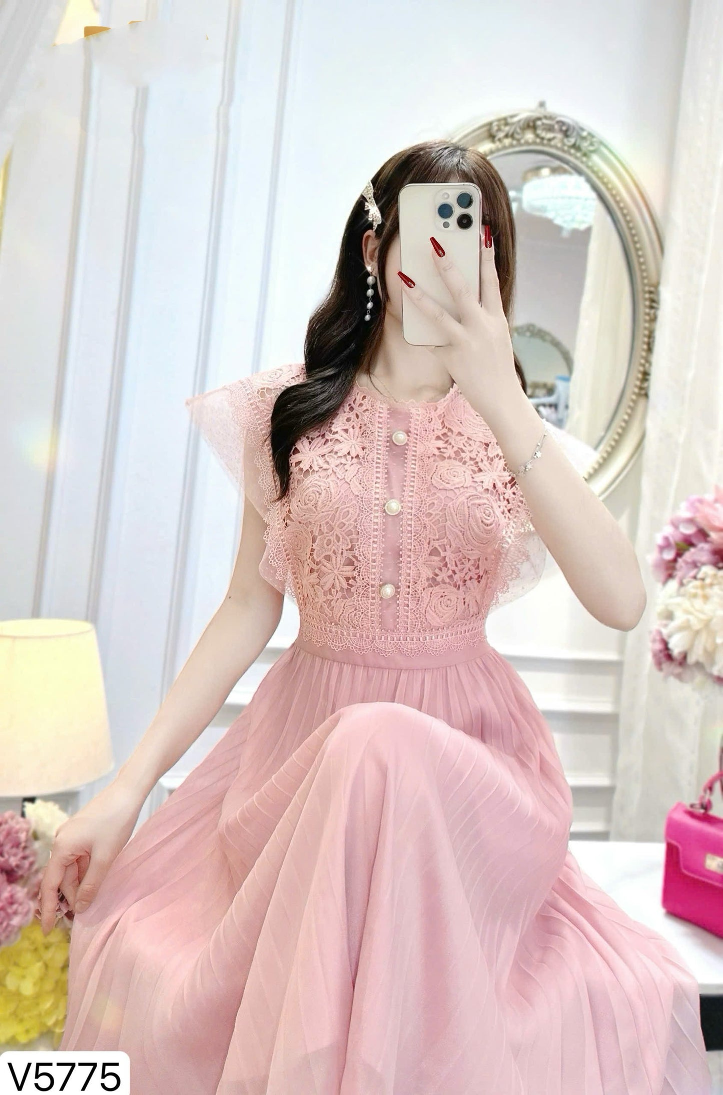 Dress V5775