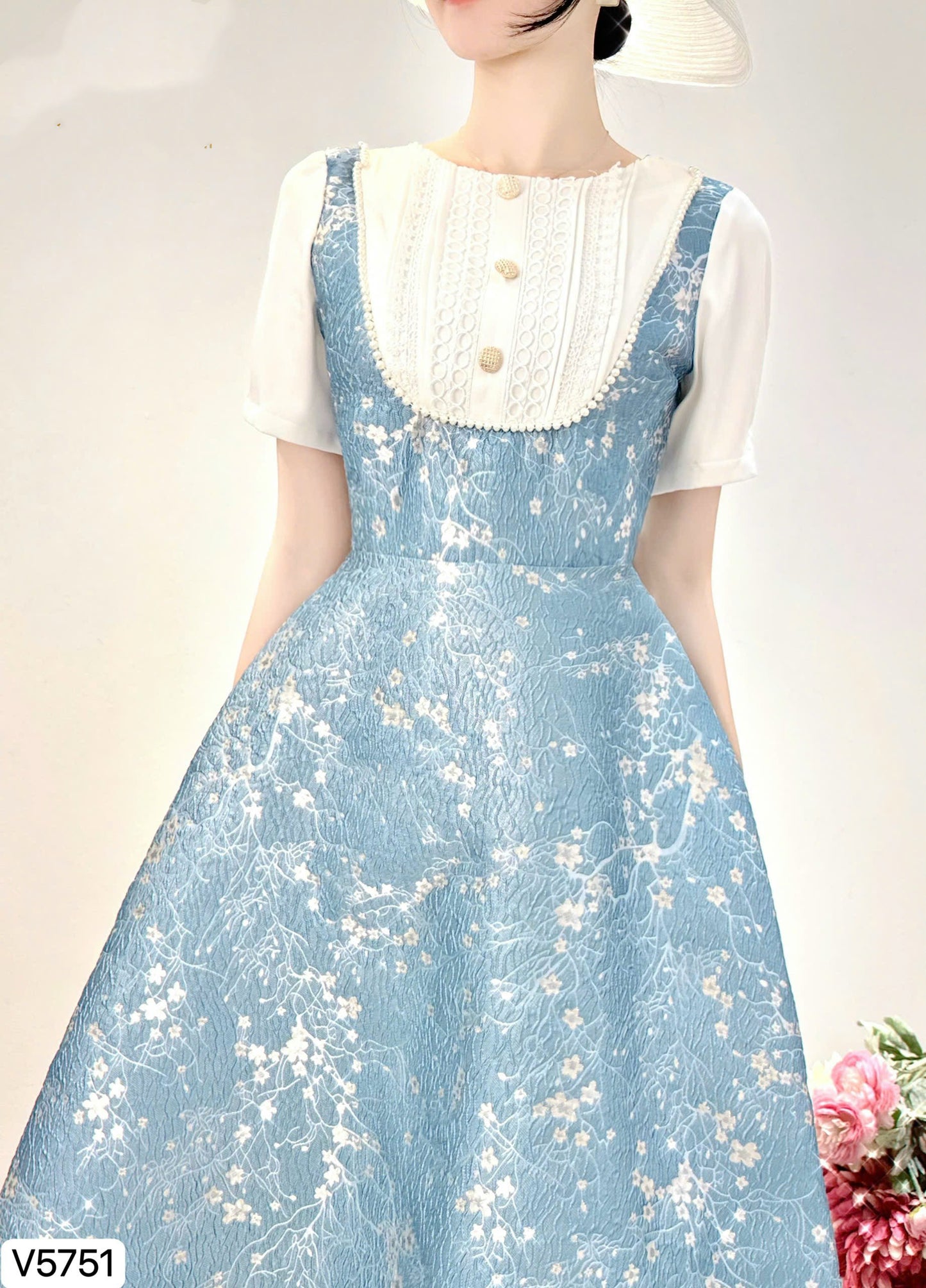 Dress V5751