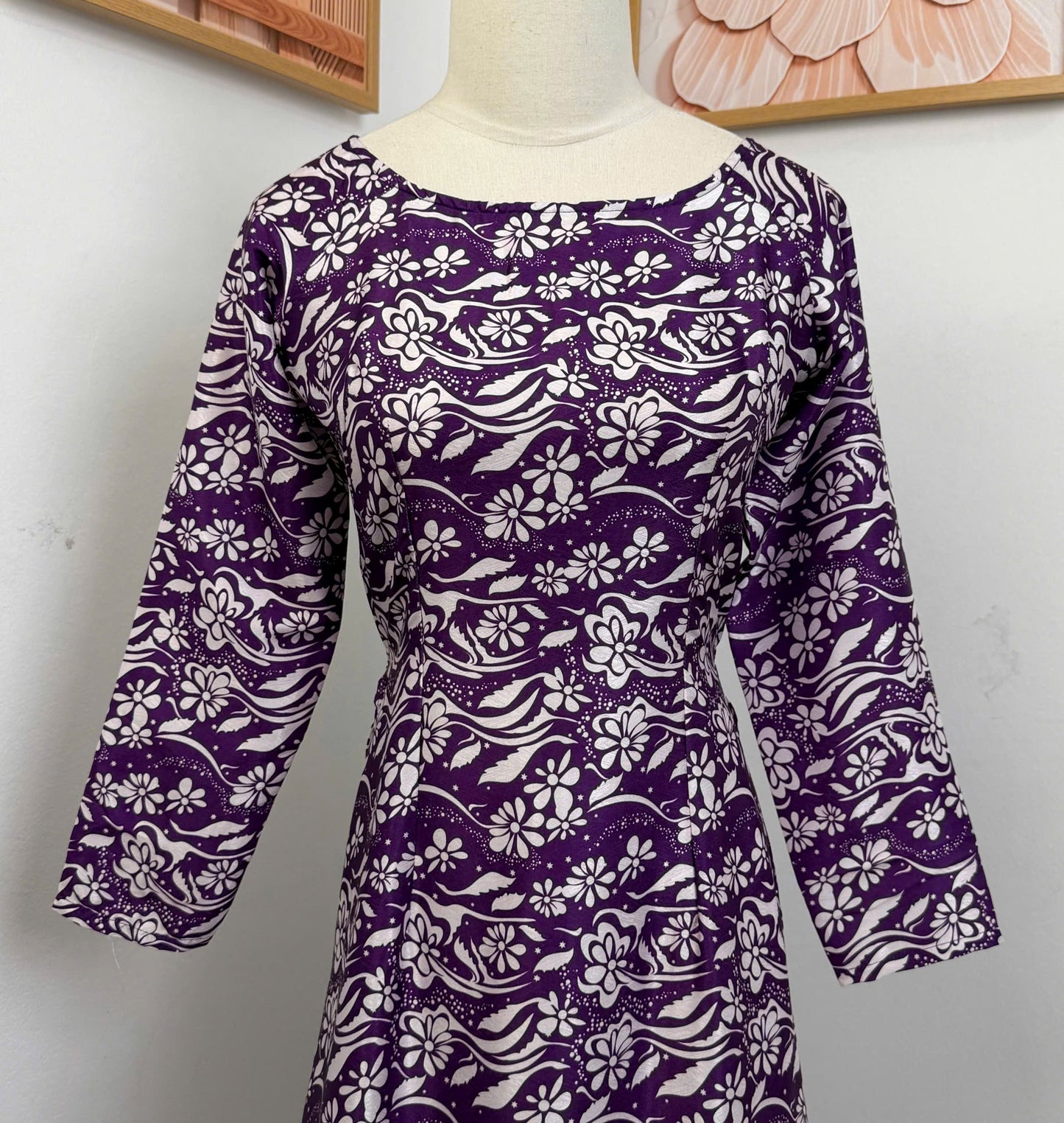 L56 Áo only no pants - Áo dài dáng truyền thống chiết eo