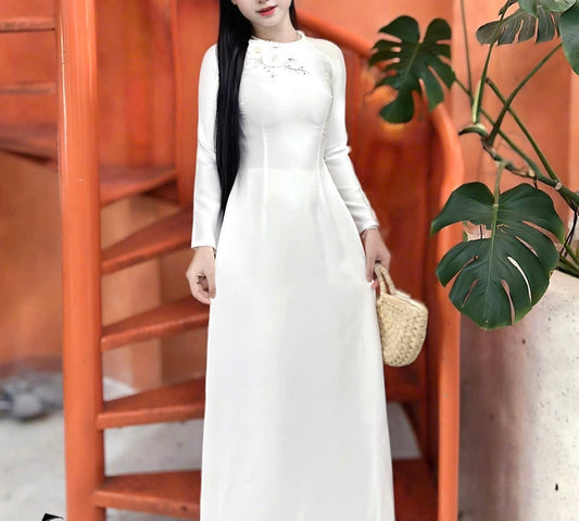 H267 Áo only - Áo dài lụa hà lan trắng kem đính kết