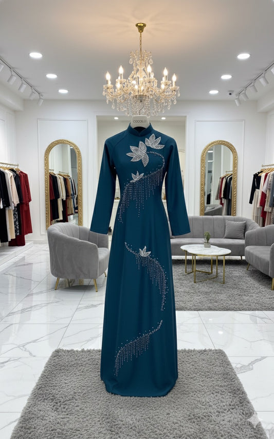 H256 1402 Áo only - Áo dài lụa thái tuấn ánh kim màu xanh cổ vịt đính kết