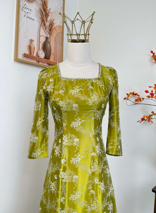 H442 1899 Áo only - Áo dài tay bồng đính cổ màu xanh