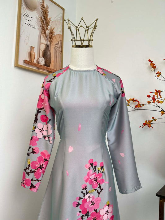 H469 1923 Áo only - Áo dài lụa ánh sao in hoa nền xám