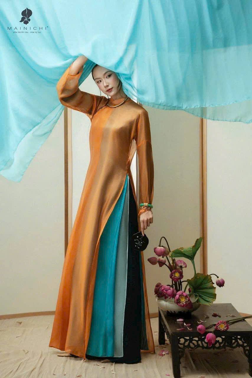 K179 Áo + quần - Áo dài dáng suông tơ óng màu cam