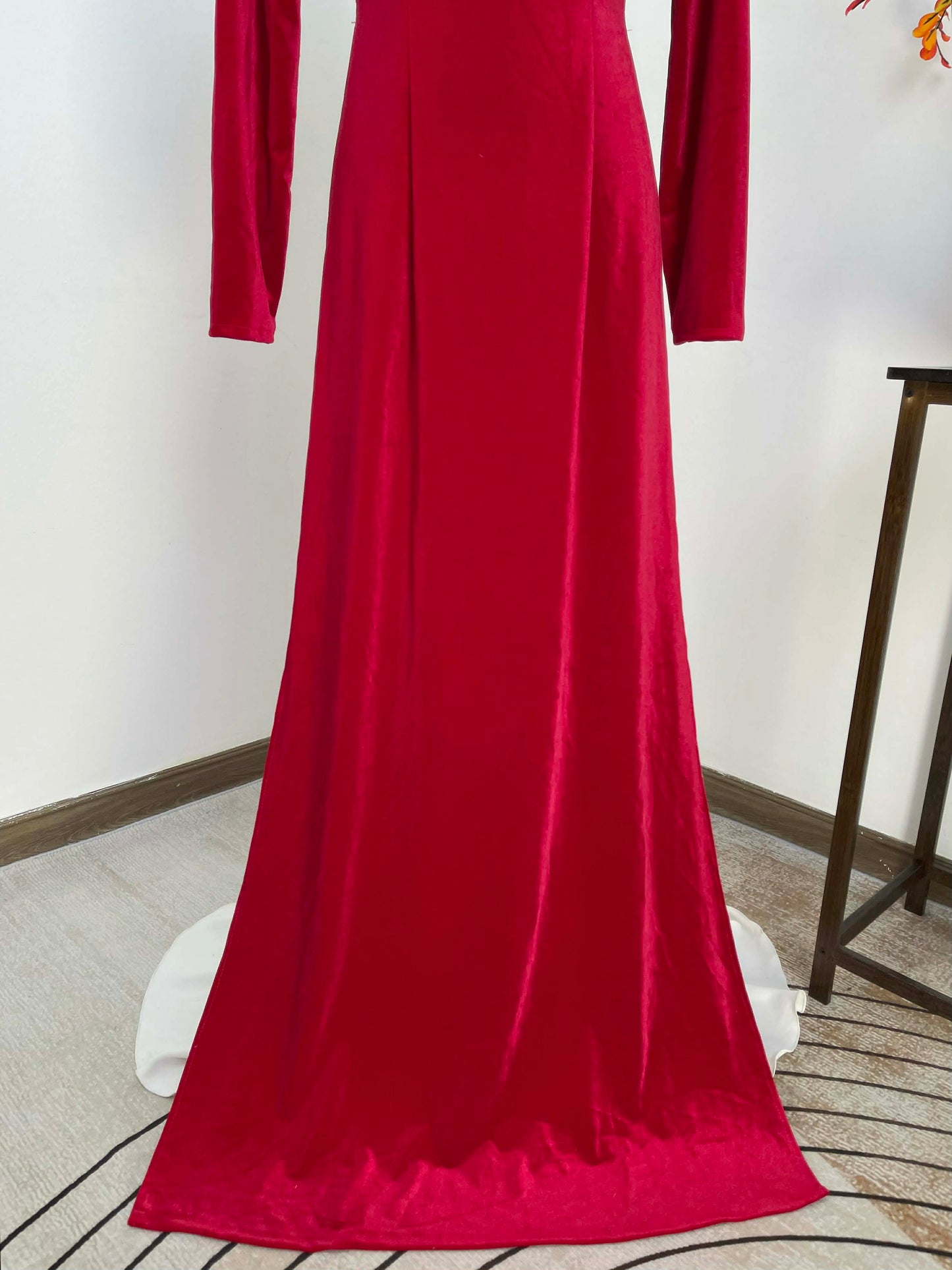 H447 1893 Áo only - Áo dài nhung màu đỏ tươi