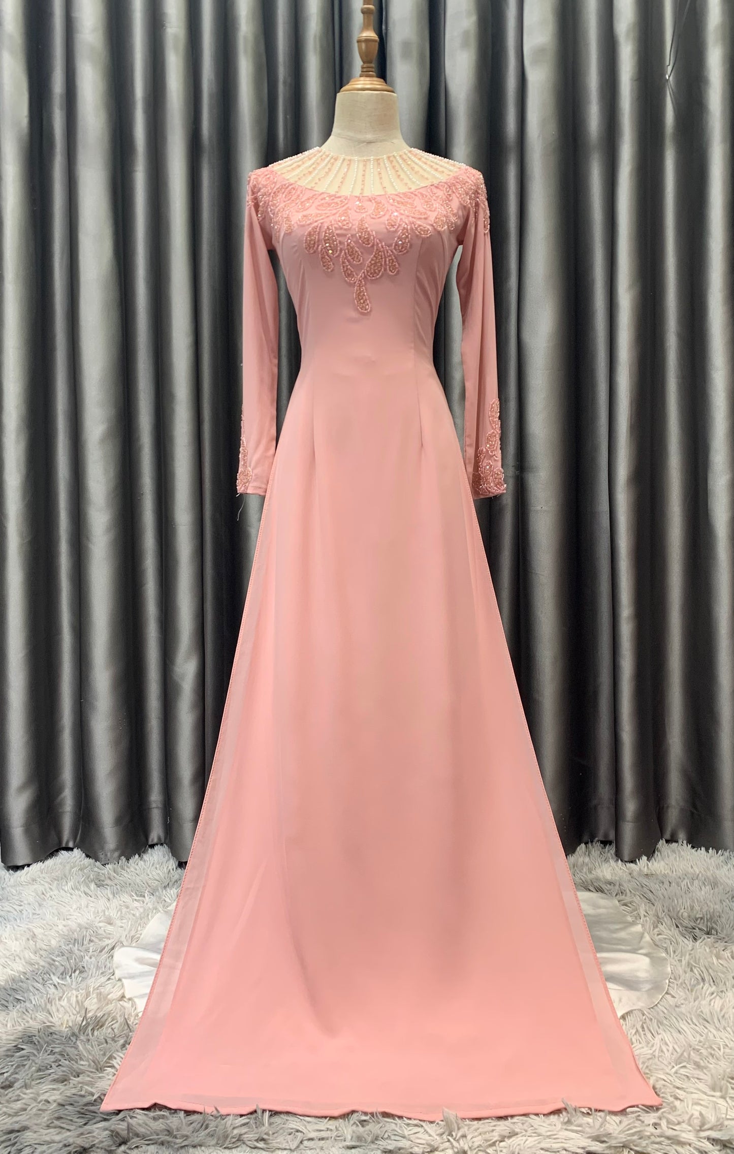 S66 3807 only áo - Áo dài thiết kế chiffon 4 tà màu hồng nude phối ren cổ