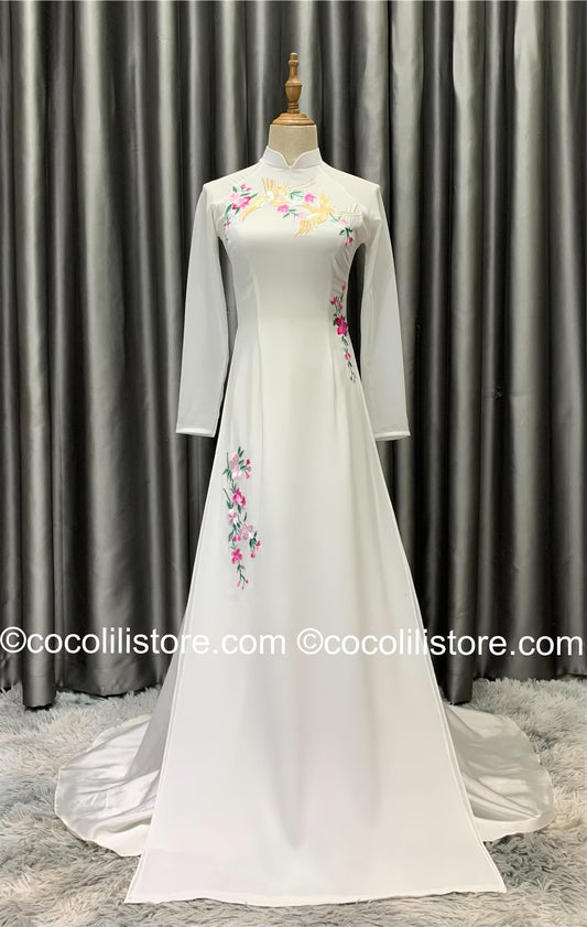 C52 4181 only áo - Áo dài chiffon trắng thêu hoa