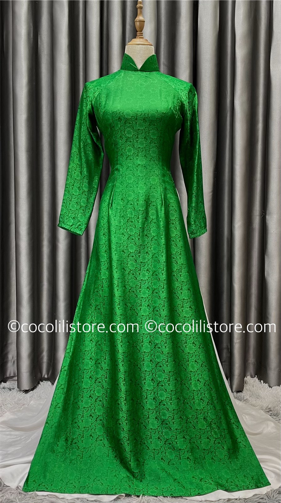 HD06 2133 Only áo- Áo dài lụa nha xá tơ tằm Hà Đông cao cấp màu xanh lá