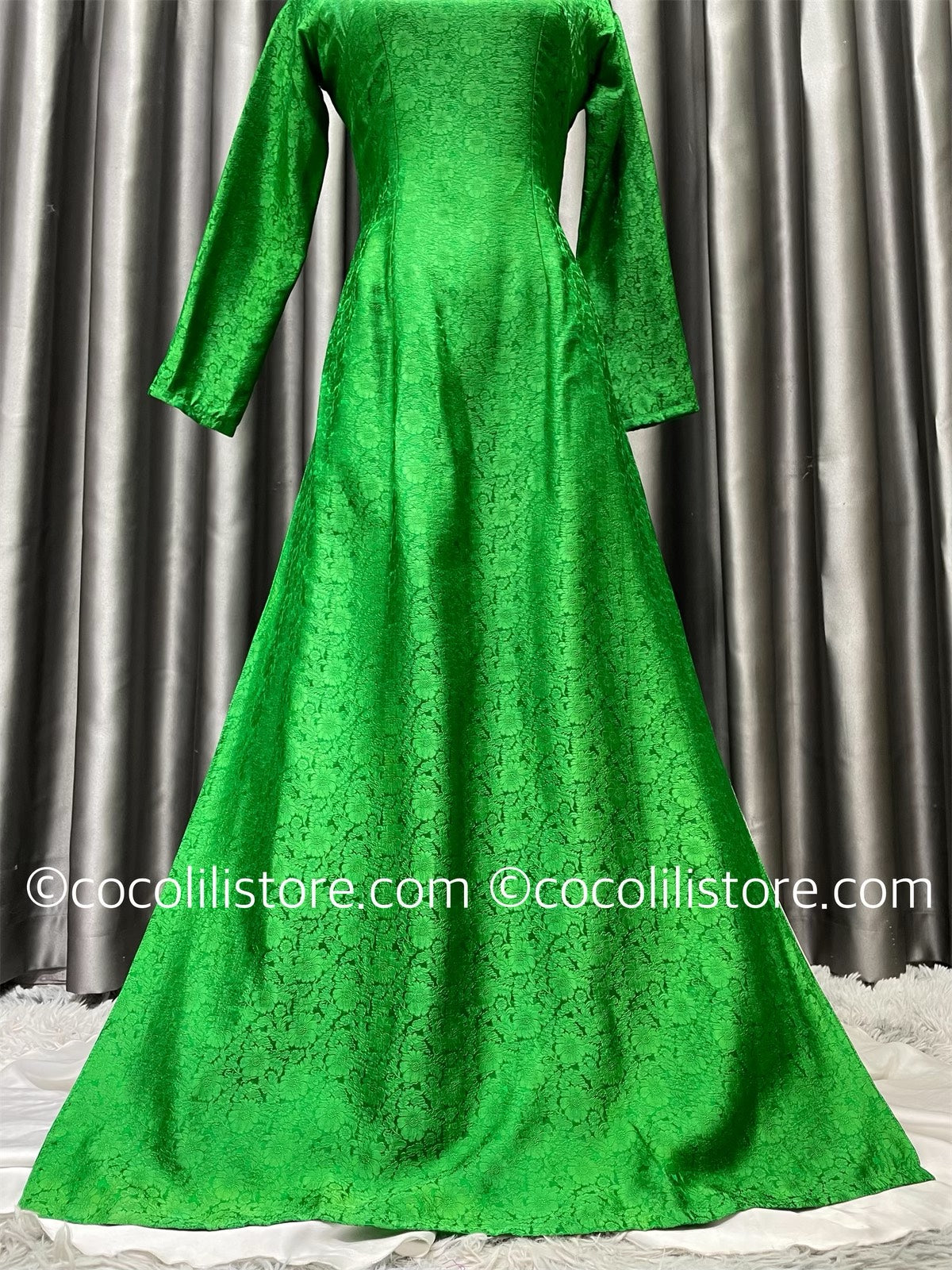 HD06 2133 Only áo- Áo dài lụa nha xá tơ tằm Hà Đông cao cấp màu xanh lá