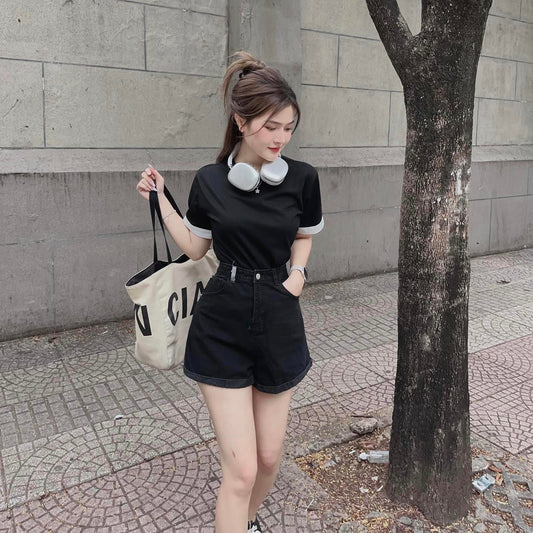 Set04 - Set áo đen + quần đùi kaki phối trắng freesize <53kg