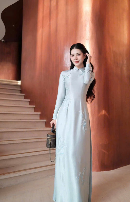 M234 Áo only - Áo dài lụa thêu kết Duyên Chi - mau xanh