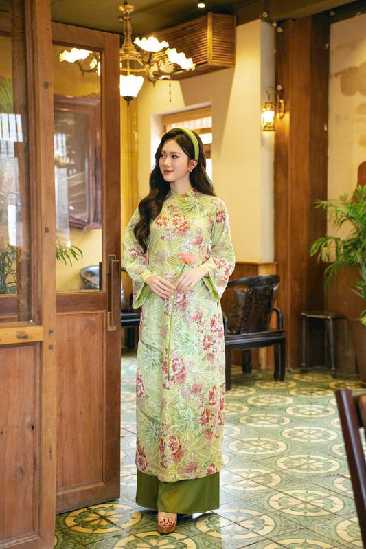 M563 Áo only - Áo suông đính hoa màu cốm và màu trắng