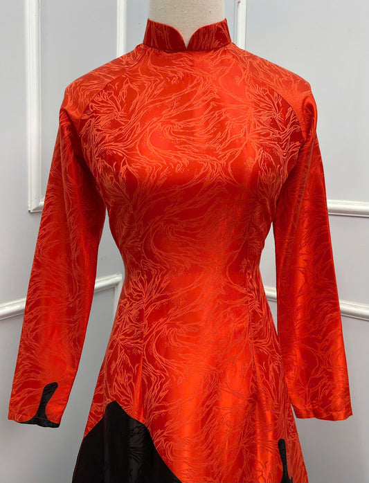 H139 Áo + Quần váy cùng chất- Áo dài lụa họa tiết bướm màu cam phối đen