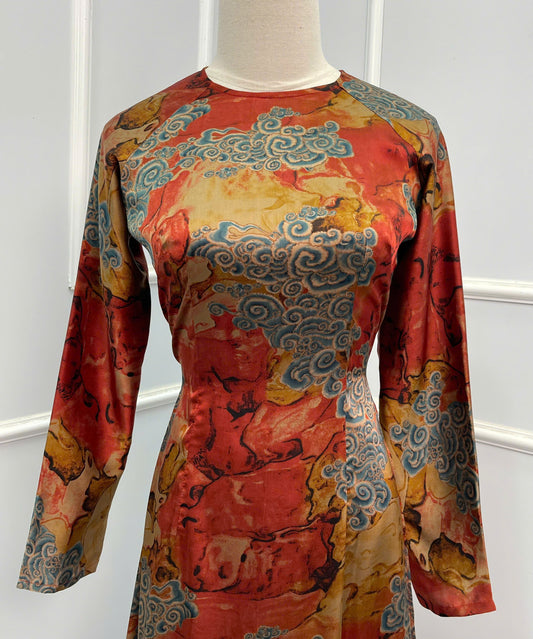 H152 1082 Áo only - Áo dài lụa đỏ họa tiết vân mây