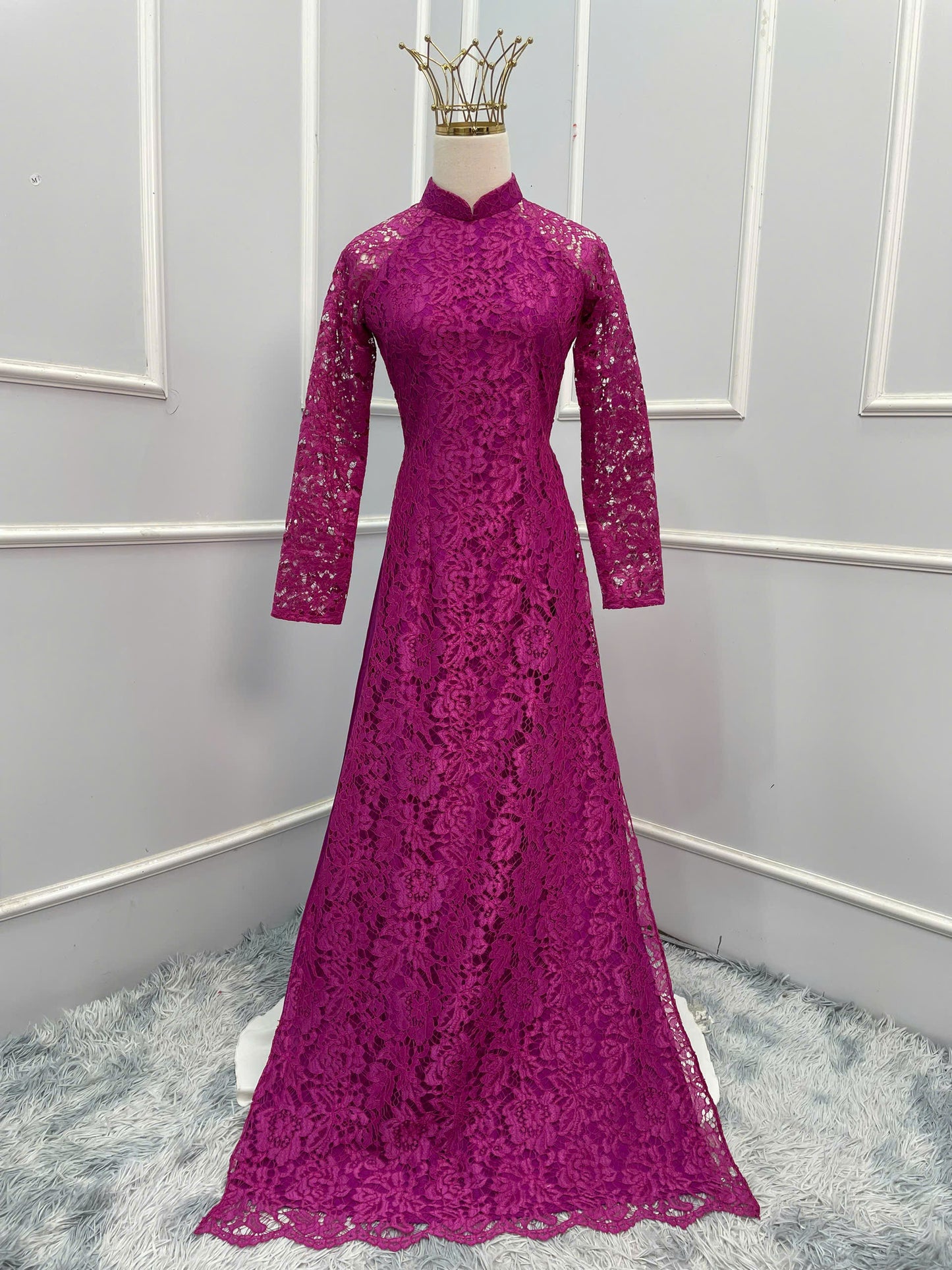 H156 Áo only - Áo dài ren 4 tà màu tím