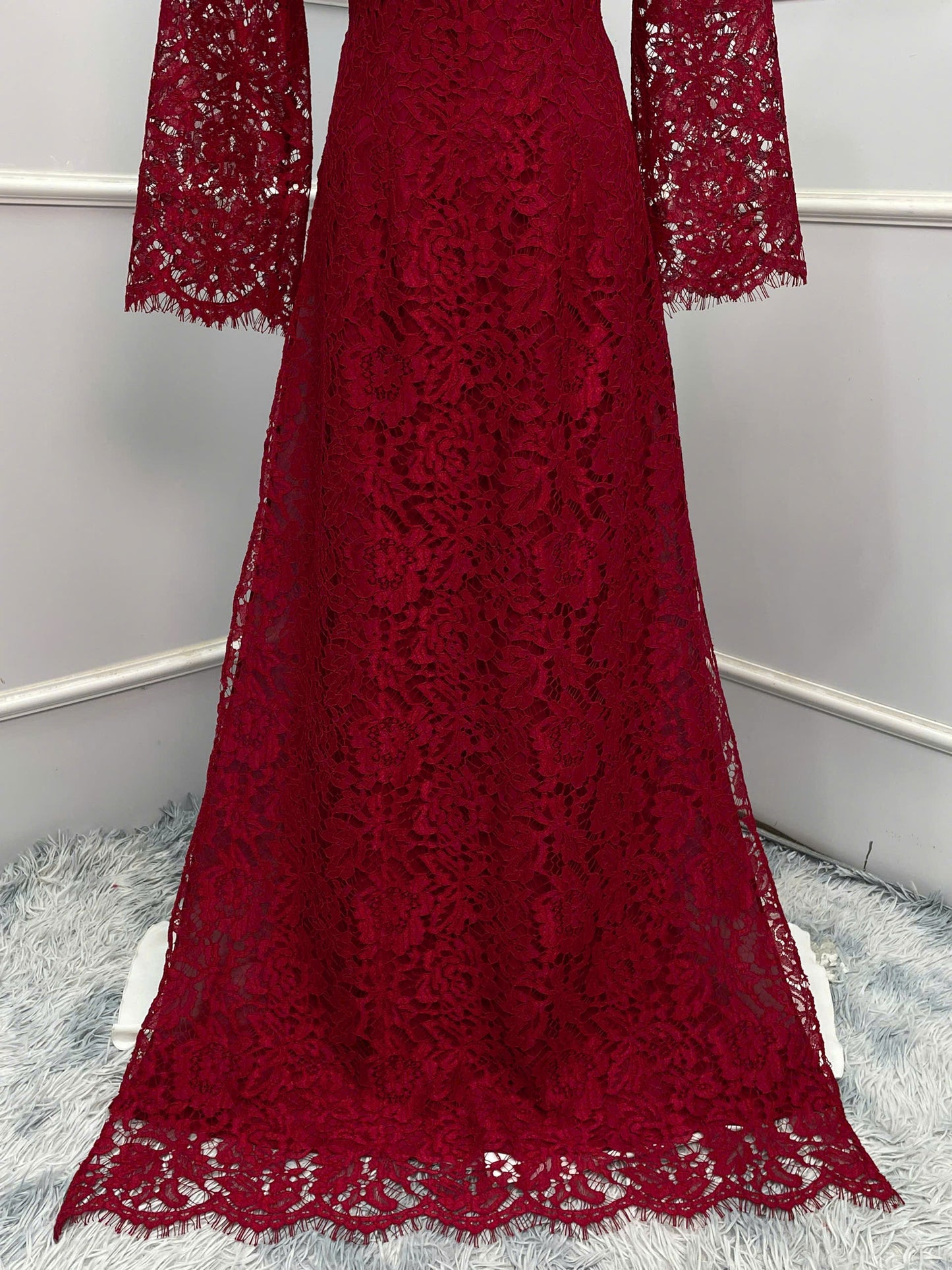 H158 Áo only - Áo dài ren 4 tà màu đỏ đô