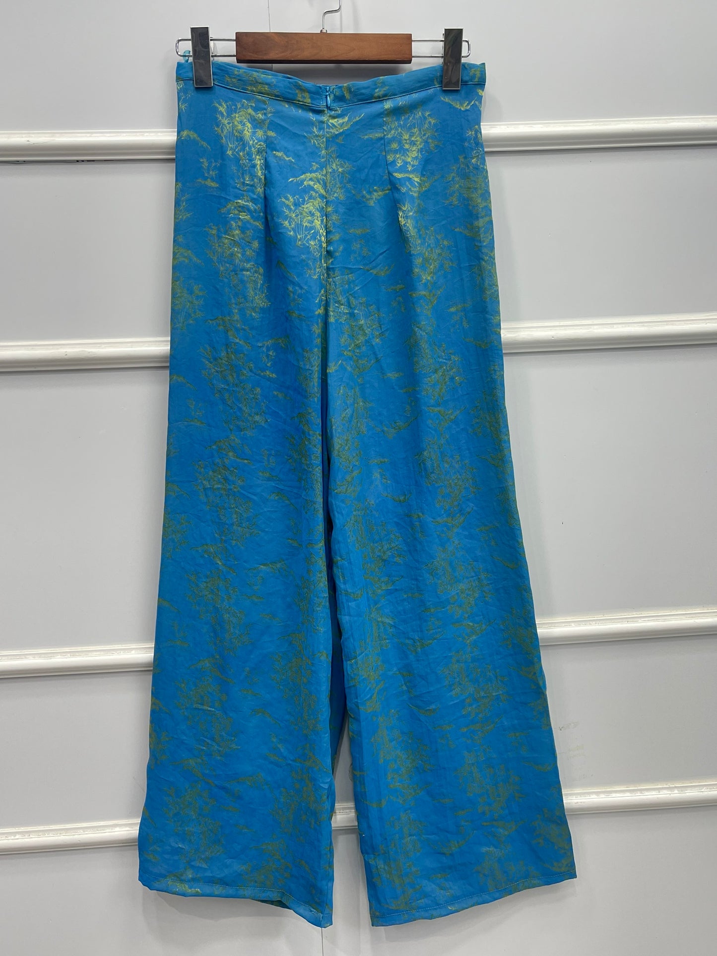 H205 H206 1343 Áo + quần - Bộ pháp phục lụa đính cúc bọc