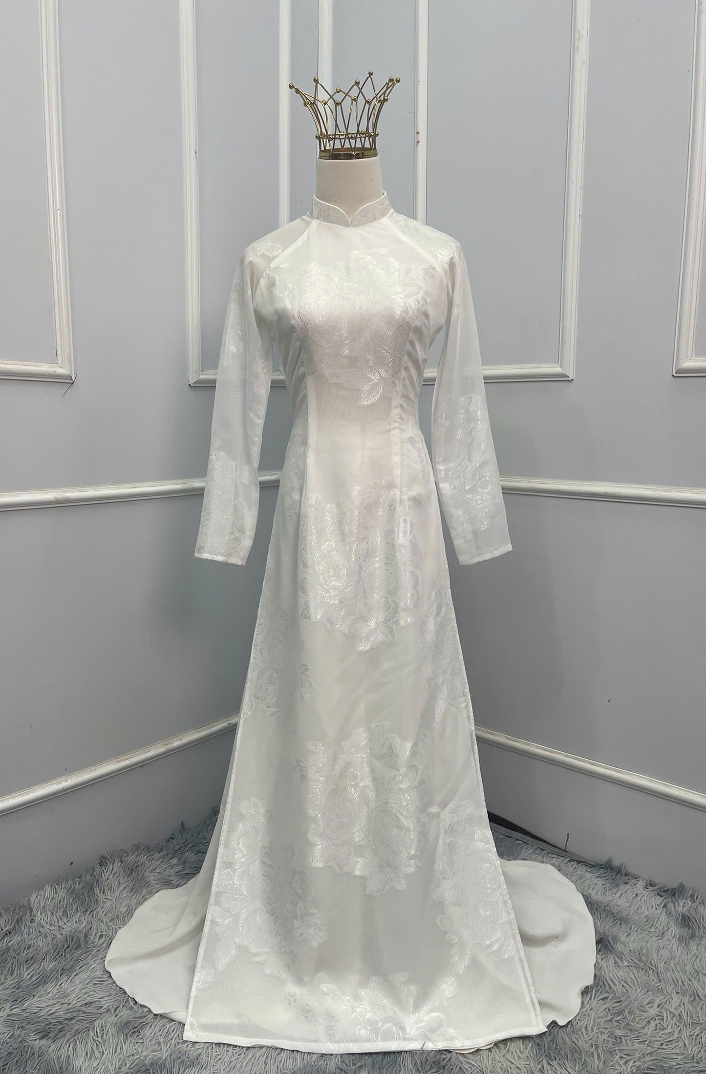 H226 1361 Áo only - Áo dài tơ silk màu trắng