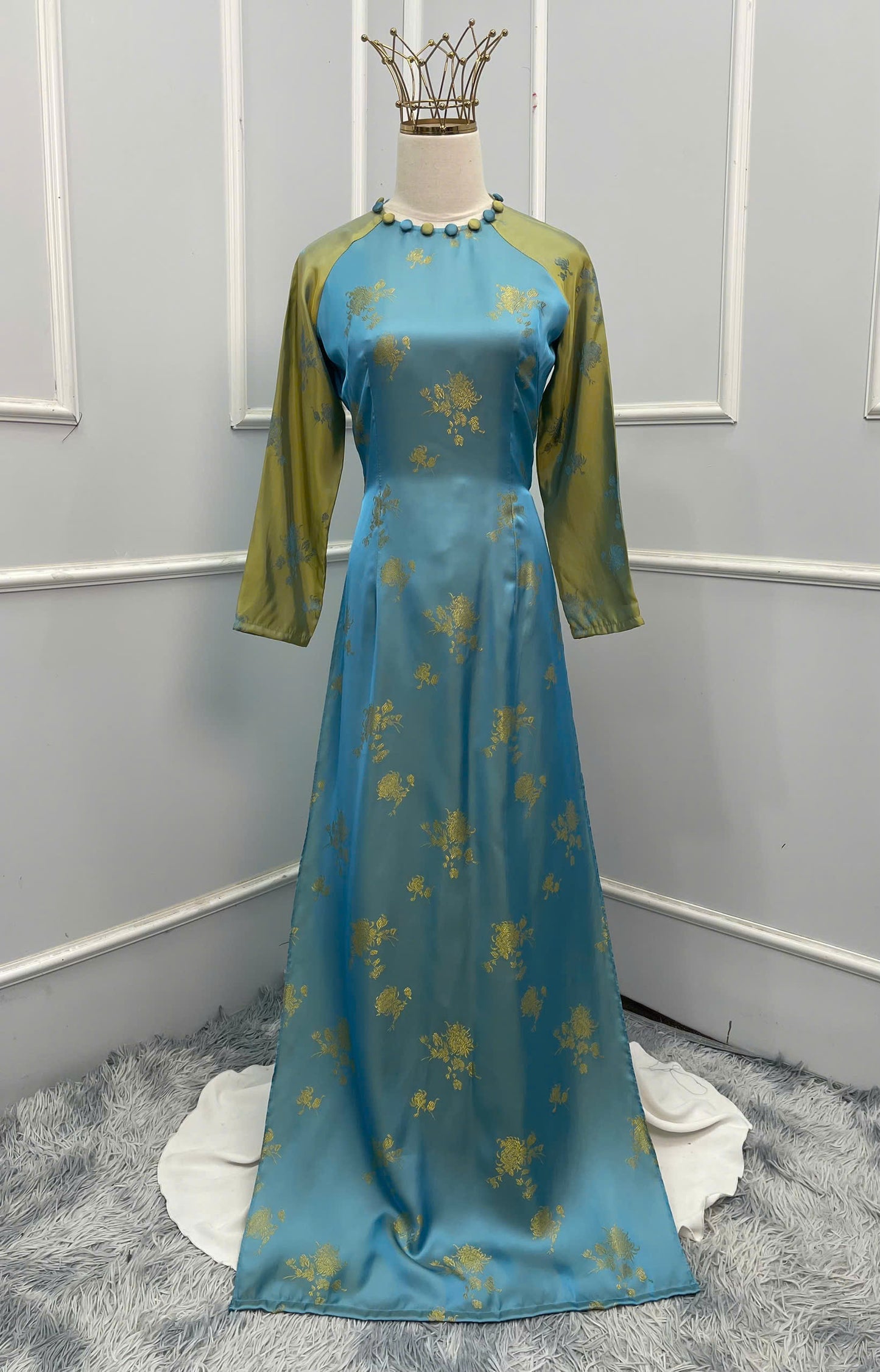 H207 H208 1345 - Áo dài lụa 2 da đính cúc bọc