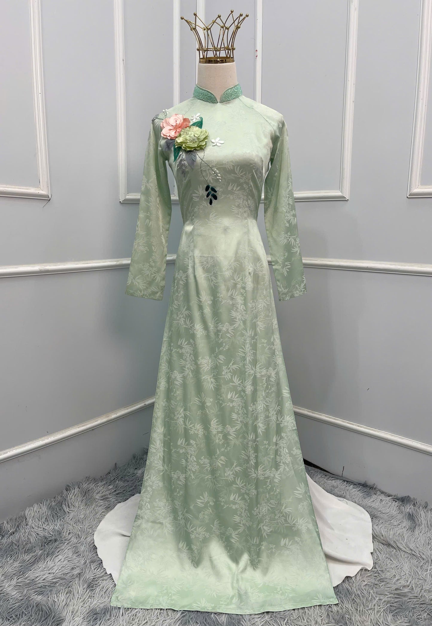 H223 1358 Áo only - Áo dài lụa đính hoa