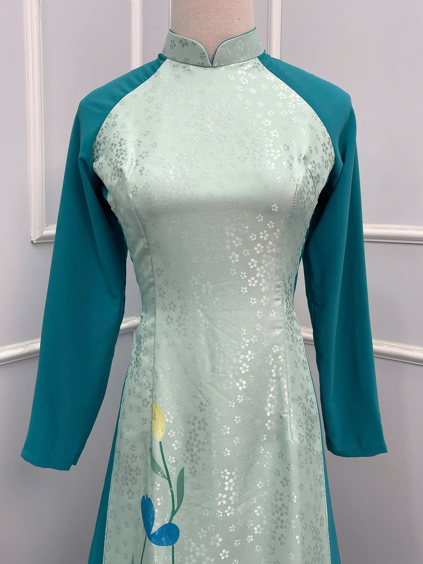 H221 1356 Áo + quần - Áo dài lụa hoa mai 4 tà + quần xanh dương