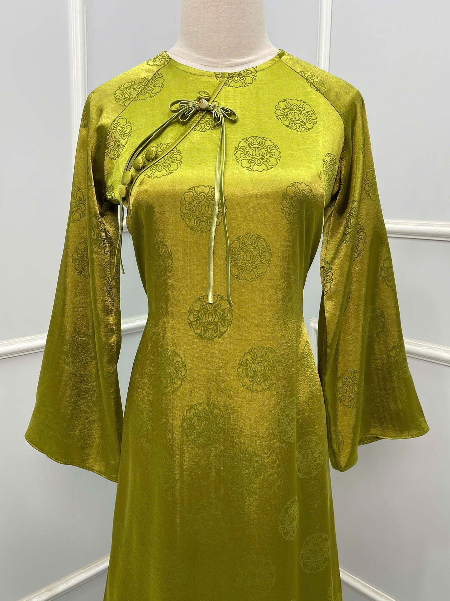 H241 1388 Áo + quần - Áo dài lụa chiện + quần cùng màu