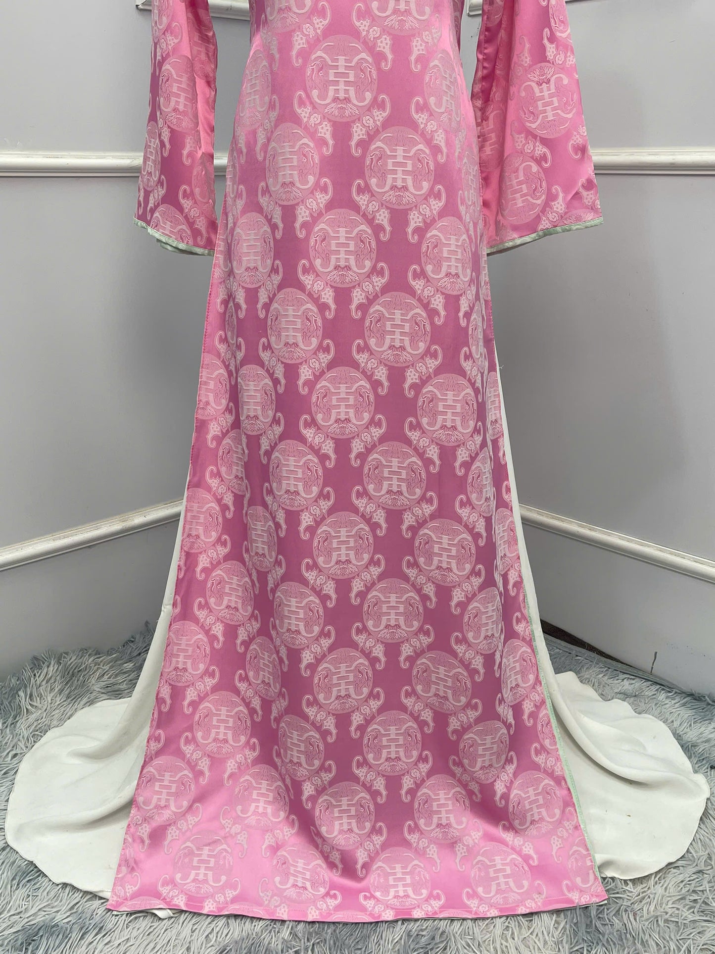 H236 1383 Áo + quần - Áo dài dáng suông lụa thọ dơi 4 tà cổ tết sam + quần cùng chất