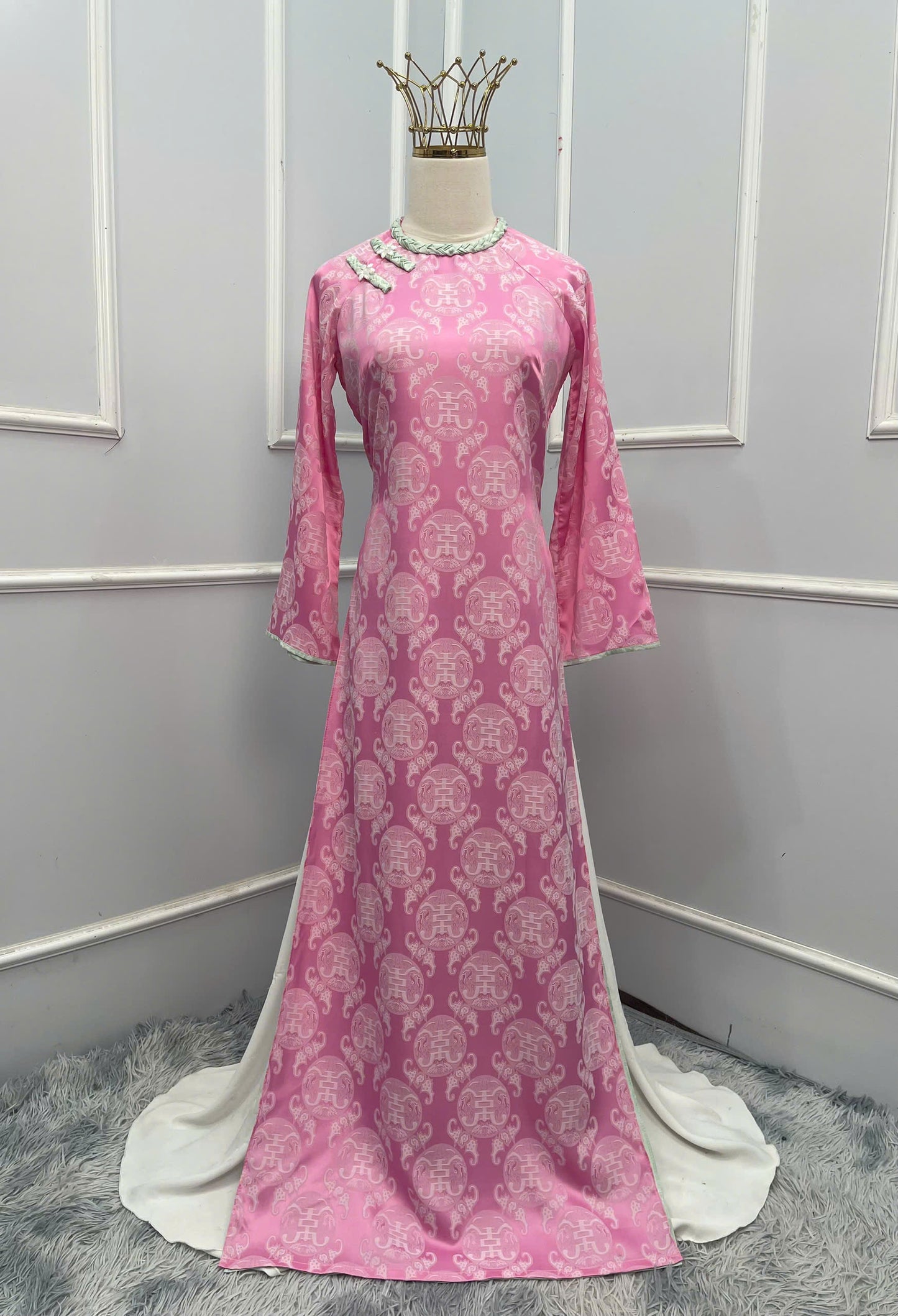 H236 1383 Áo + quần - Áo dài dáng suông lụa thọ dơi 4 tà cổ tết sam + quần cùng chất