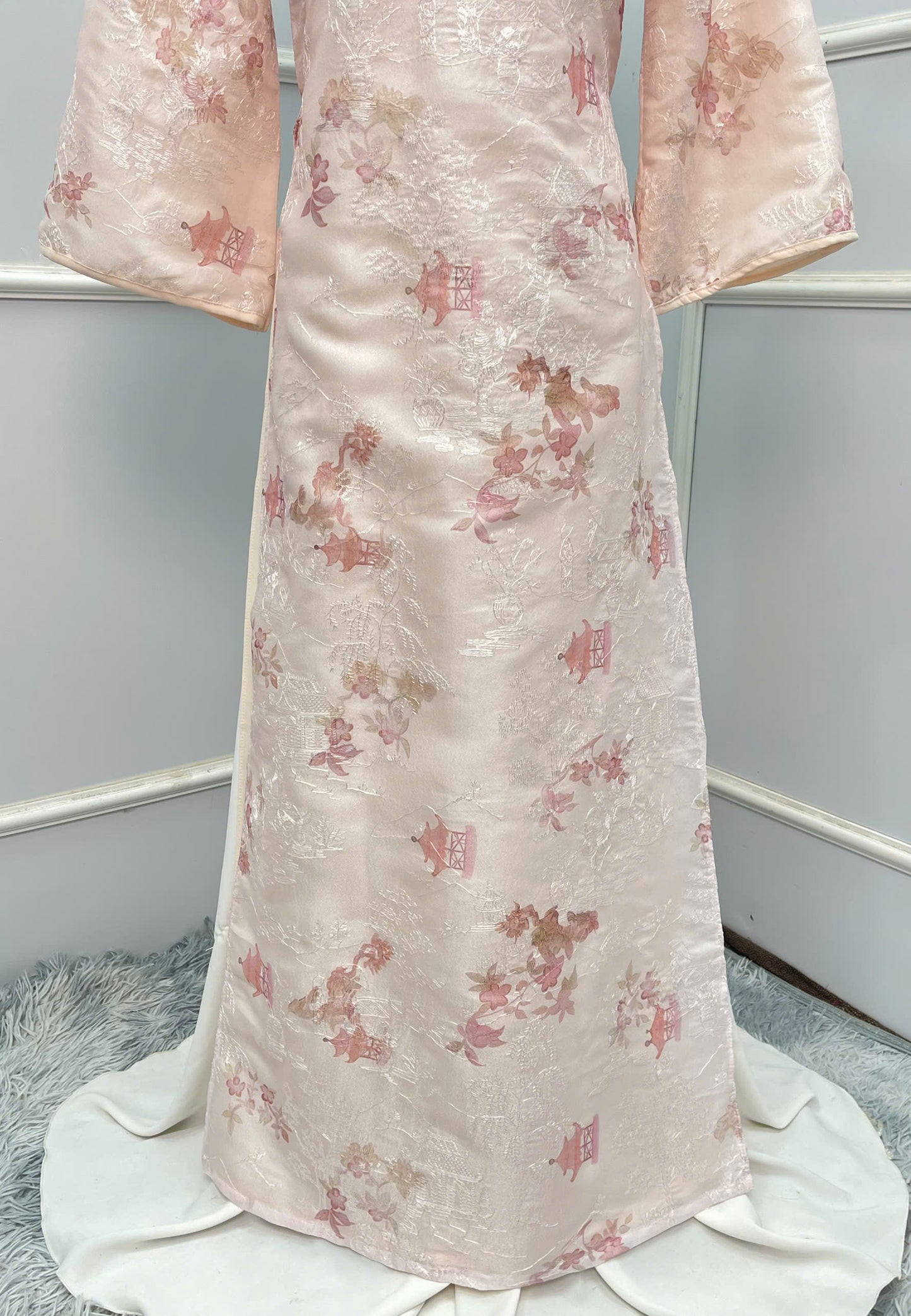 H194 Áo only - Áo dài lụa gấm màu hồng