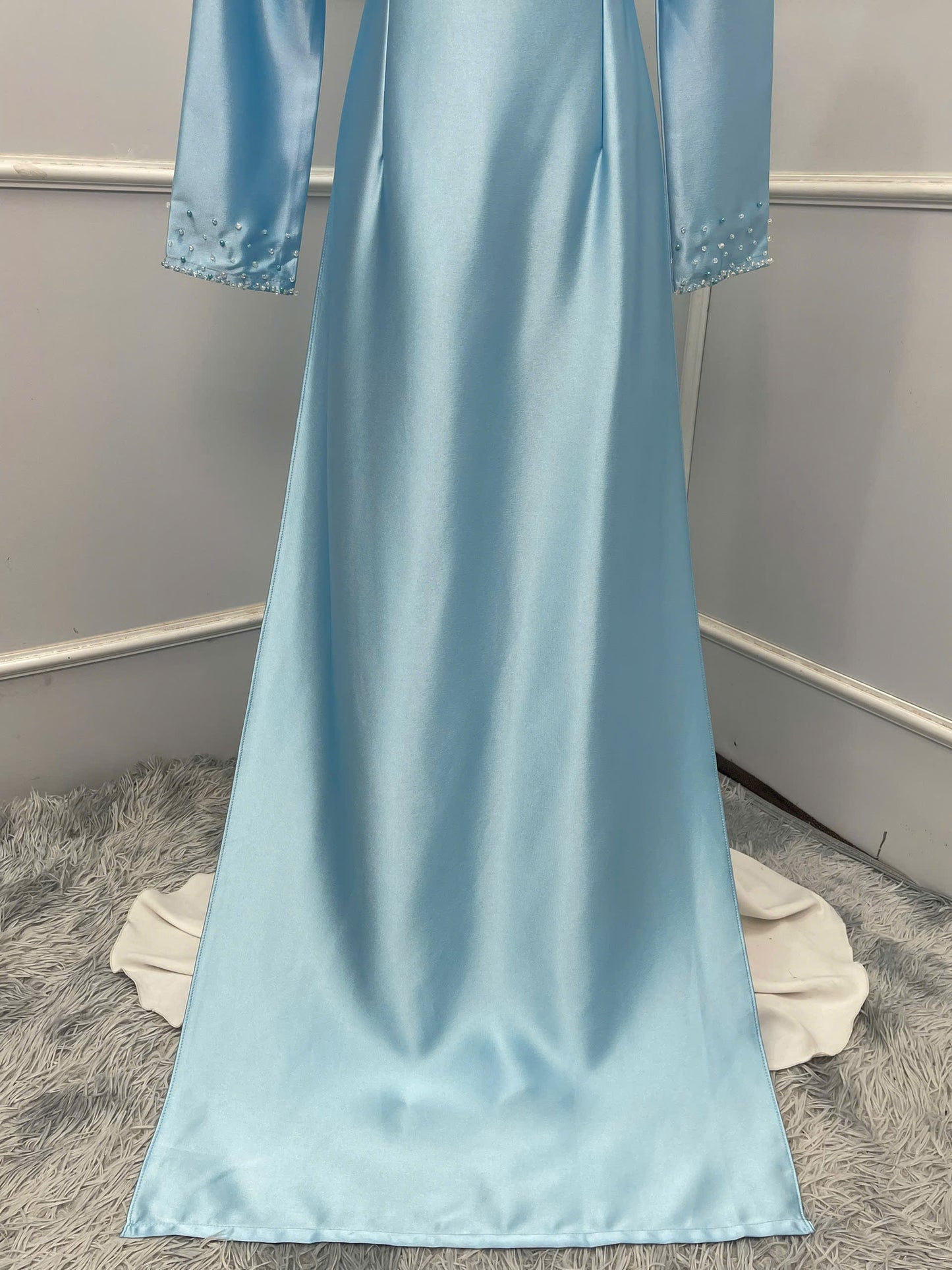 H235 1382 Áo only - Áo dài lụa valentino đính kết màu xanh thiên thanh