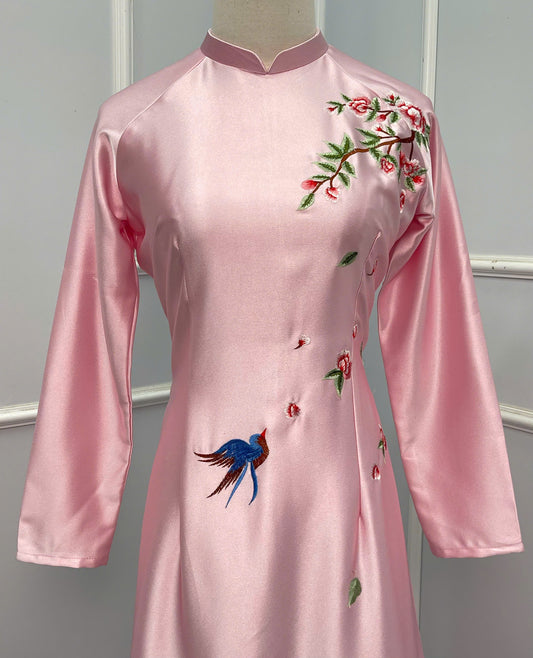 H233 1380 Áo only - Áo dài lụa valentino thêu