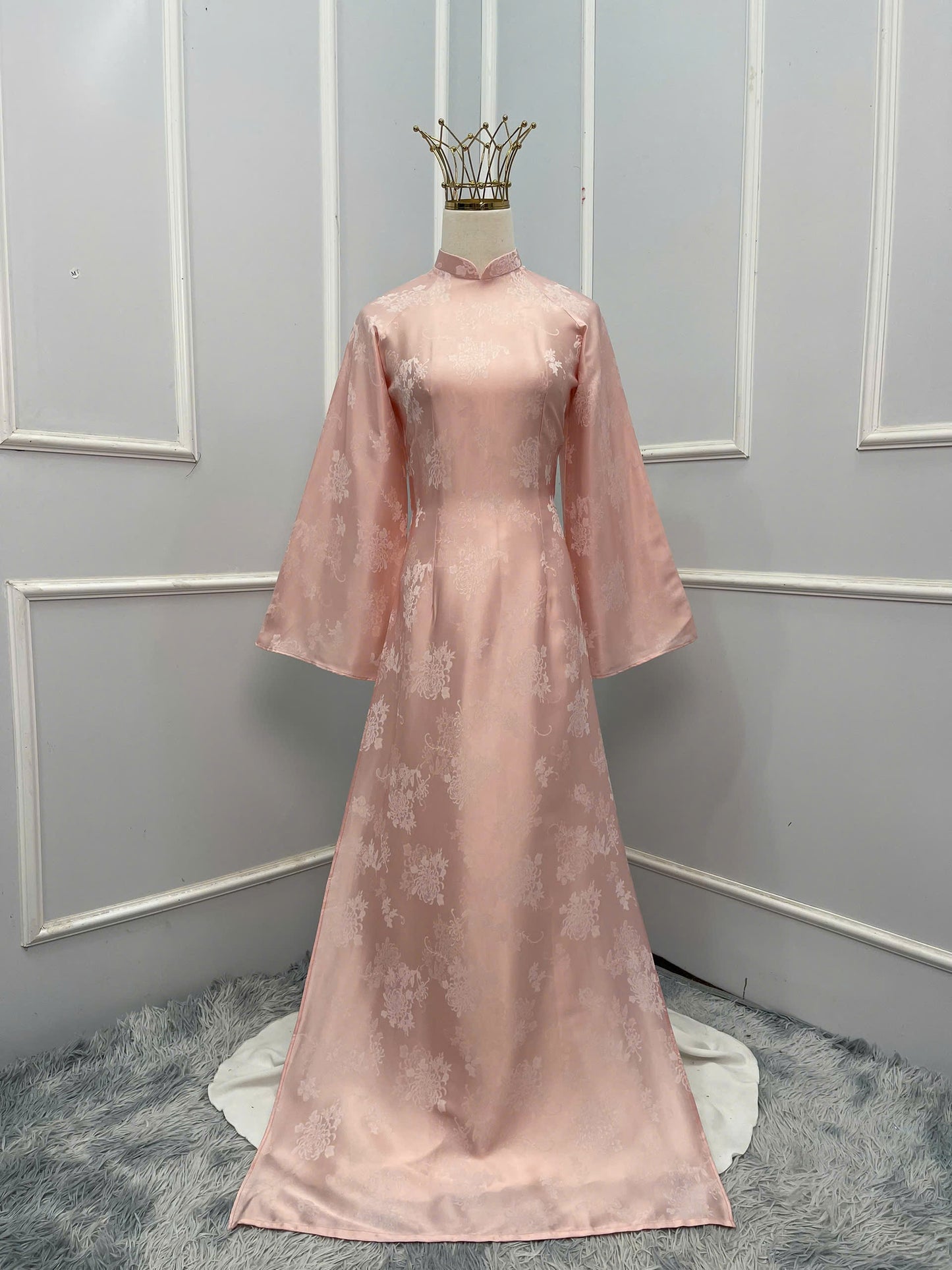 H269 1460 Áo only - Áo dài hoa cúc đại đoá màu hồng phấn