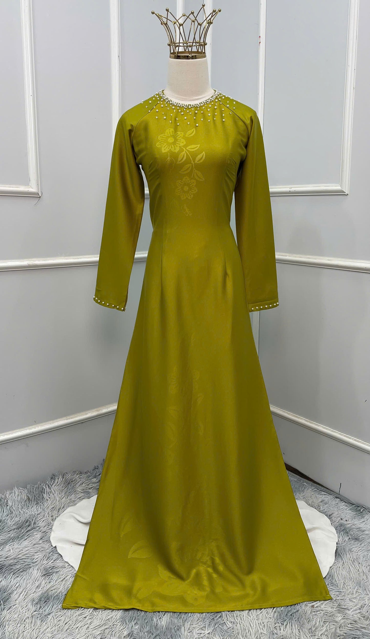 H276 1467 Áo only - Áo dài lụa ánh sao 4D đính cổ màu cốm