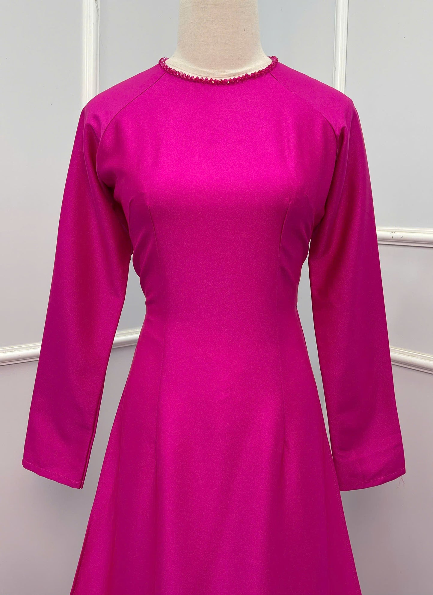 H281 1472 Áo only - Áo dài lụa ánh sao 4D đính kết cổ