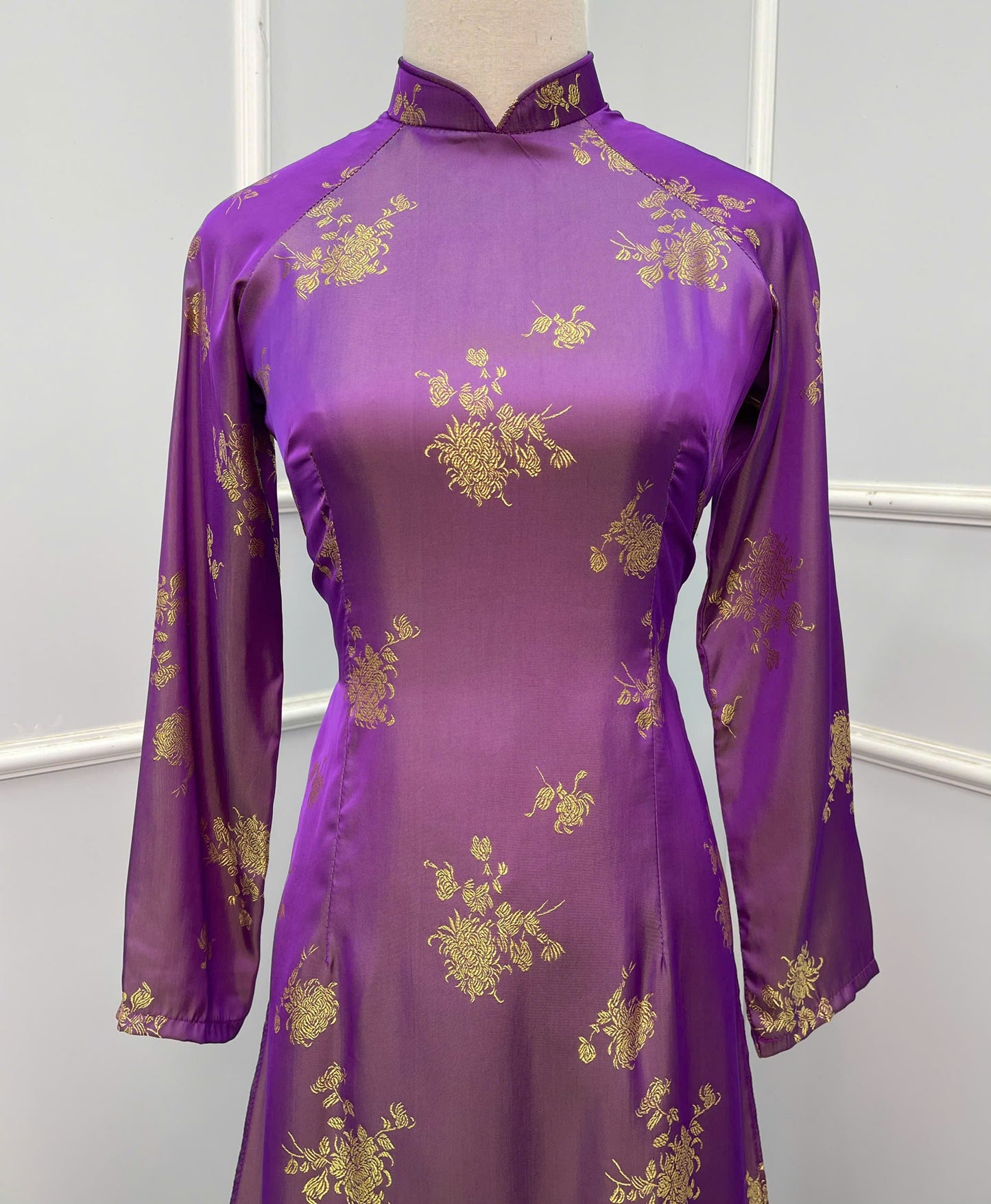 H274 1465 Áo only - Áo dài tơ tằm 2 da tím ánh vàng