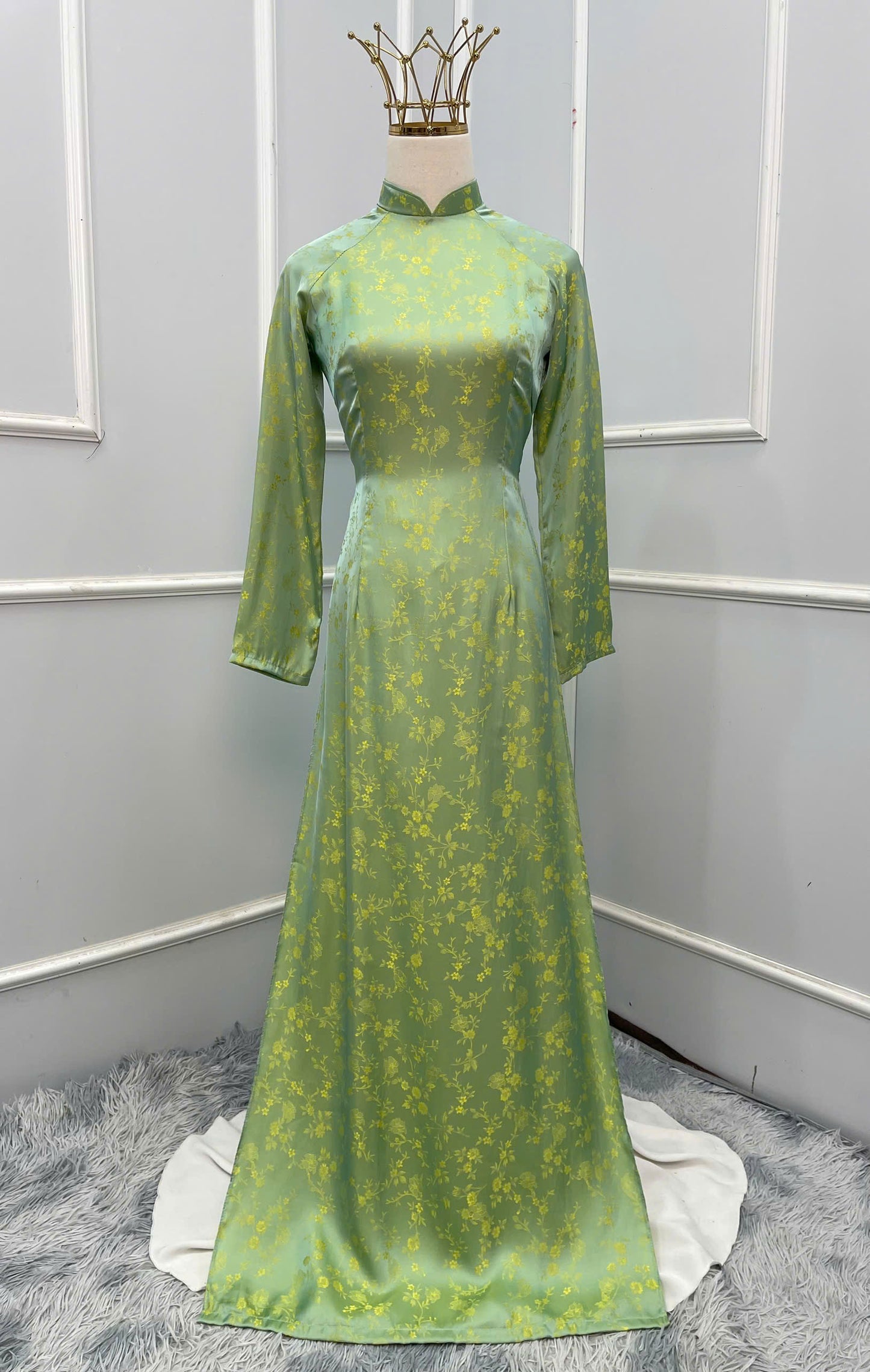 H279 1470 Áo only - Áo dài lụa 2 da màu cốm nhạt